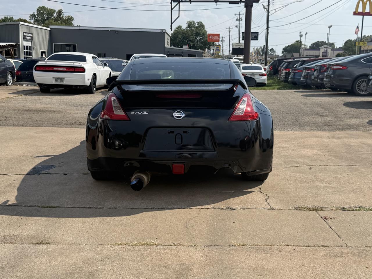 Nissan Z 370Z Coupe Touring 6MT 2015
