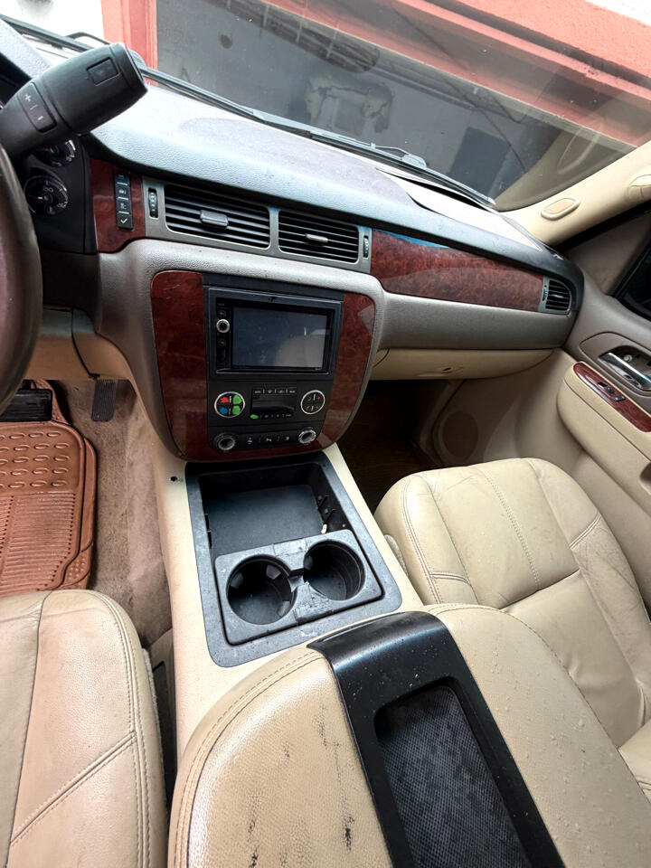 Chevrolet Tahoe LT 4WD 2010