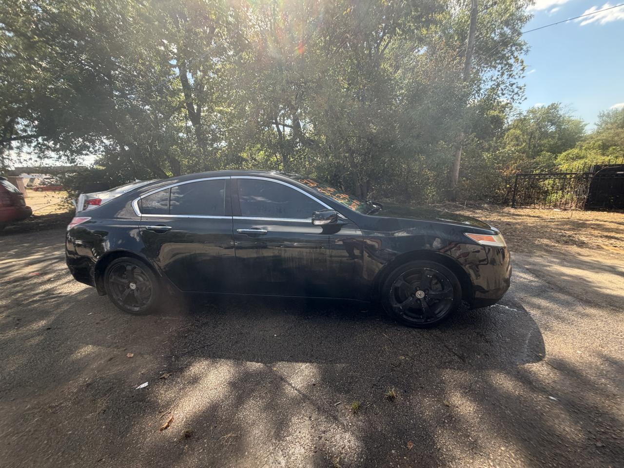 Acura TL 5-Speed AT SH-AWD with Tech Package 2011