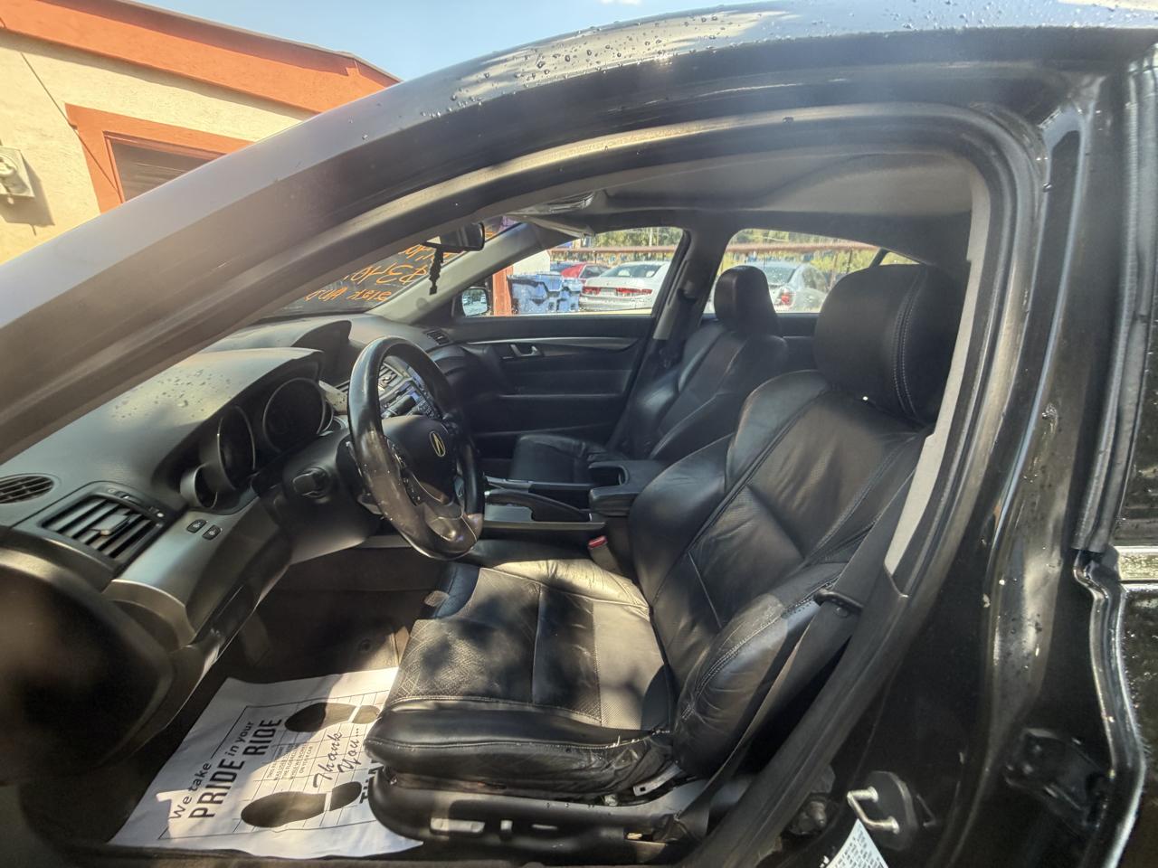 Acura TL 5-Speed AT SH-AWD with Tech Package 2011