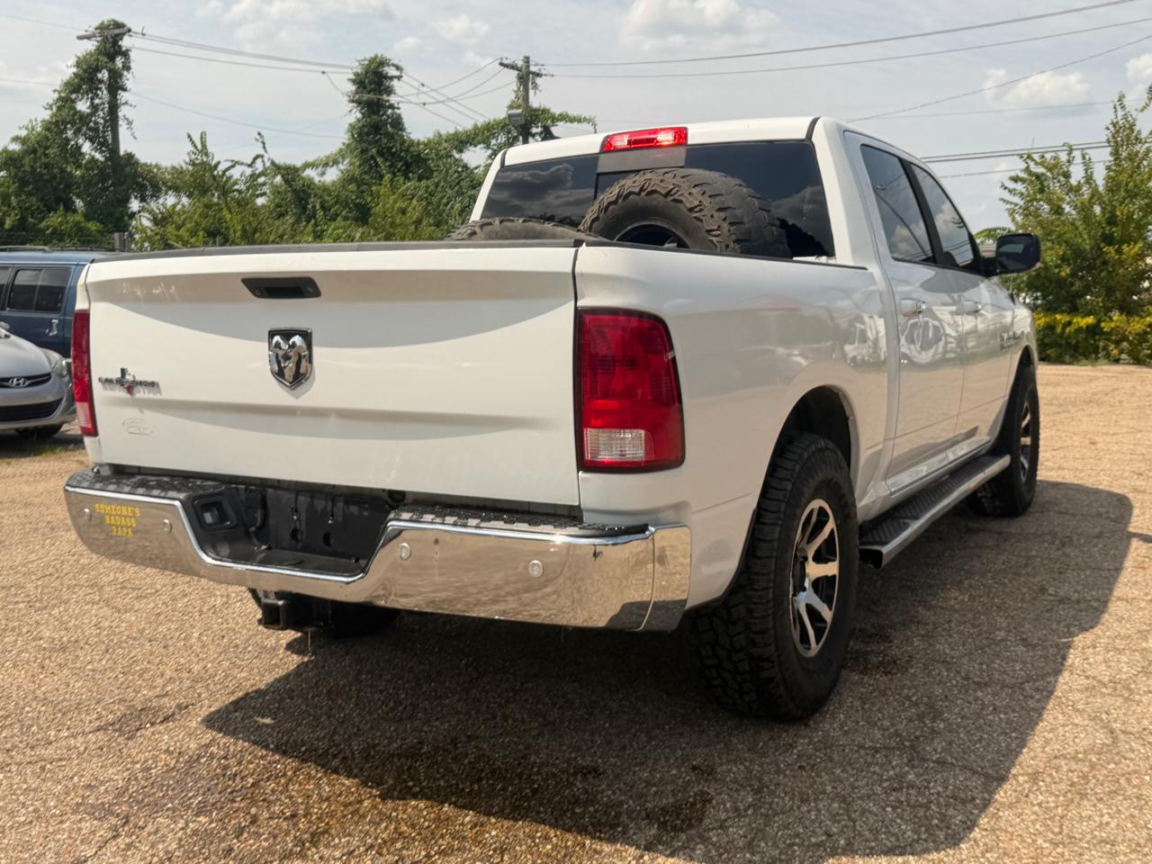 RAM 1500 SLT Crew Cab SWB 2WD 2015