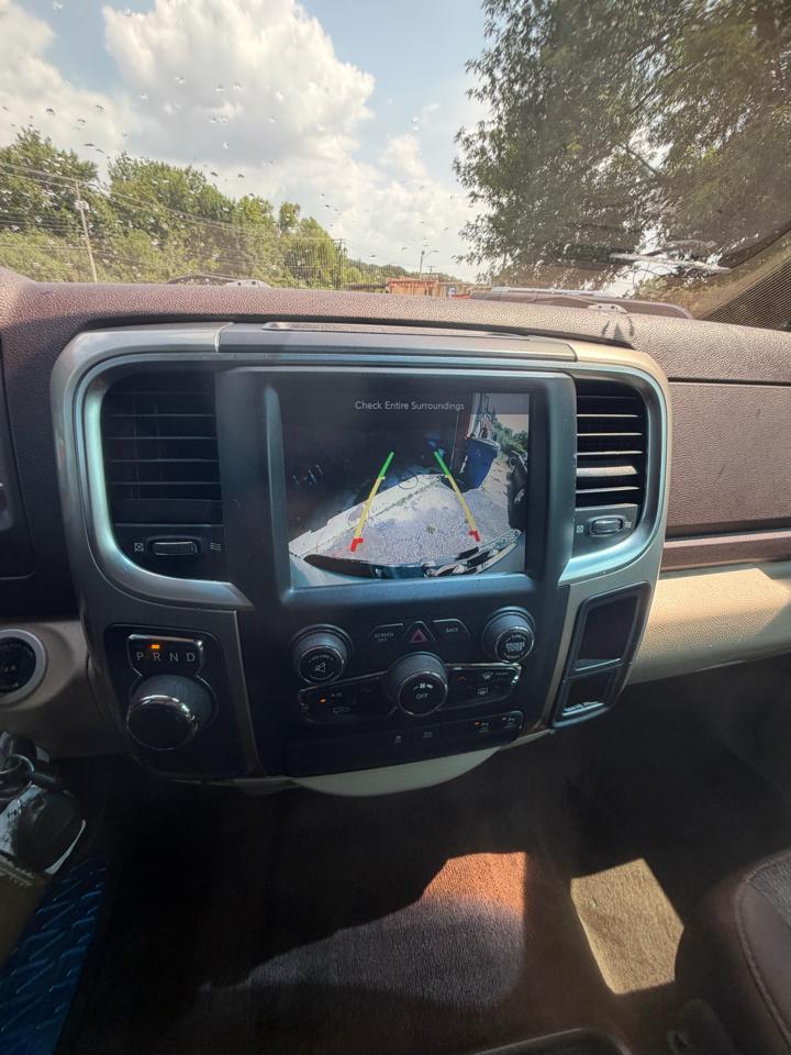 RAM 1500 SLT Crew Cab SWB 2WD 2015