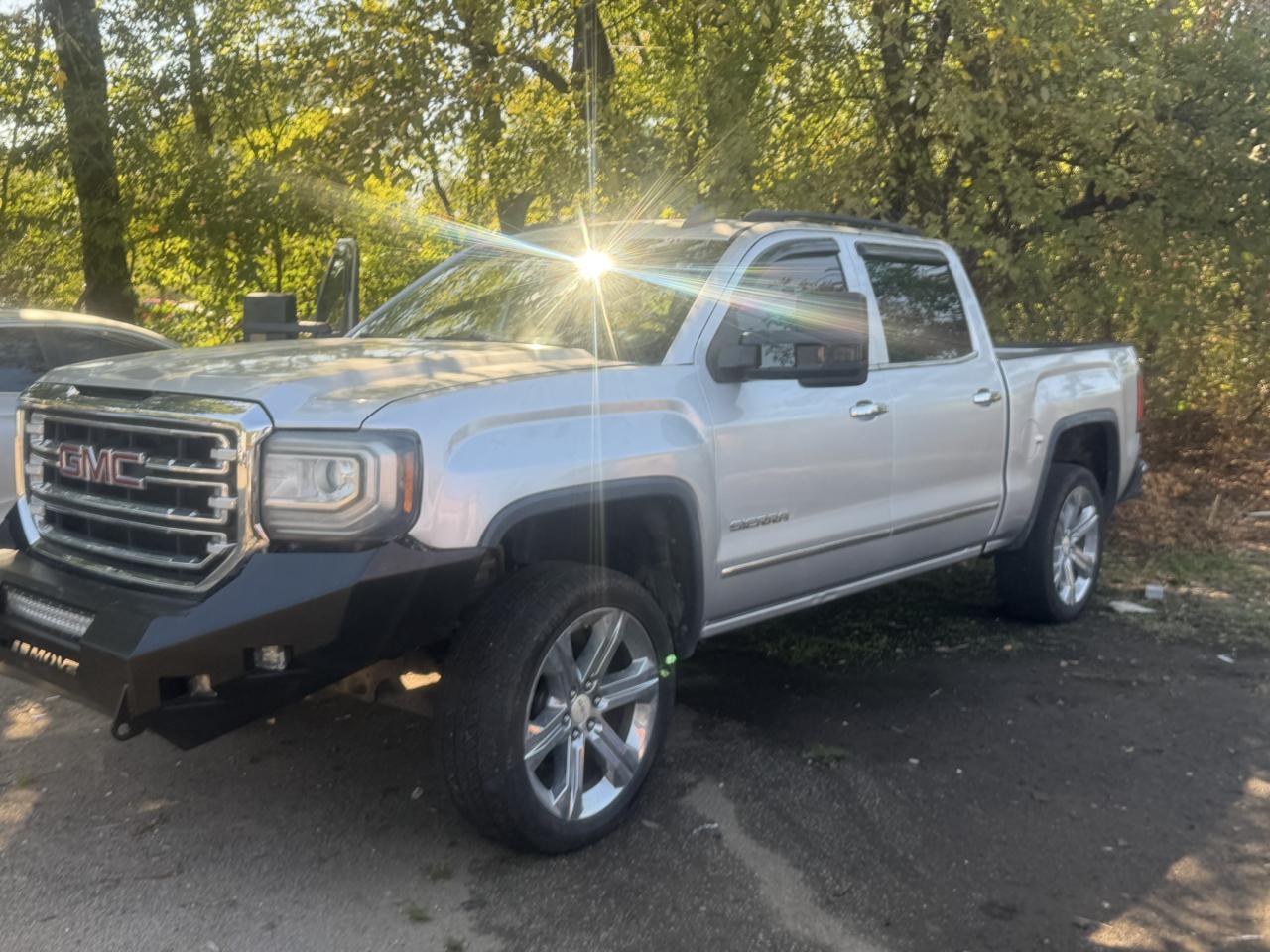 GMC Sierra 1500 SLT Crew Cab Long Box 4WD 2016