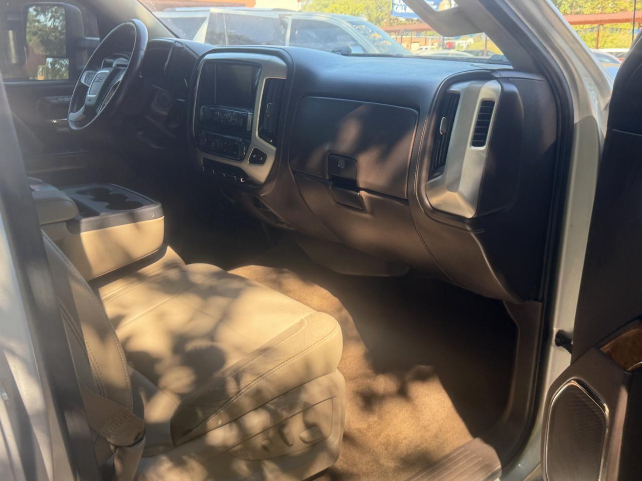 GMC Sierra 1500 SLT Crew Cab Long Box 4WD 2016
