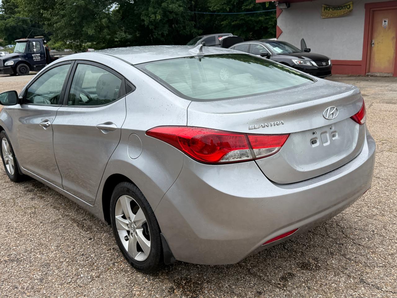 Hyundai Elantra Limited 2013