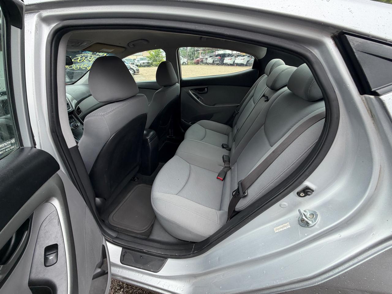 Hyundai Elantra Limited 2013