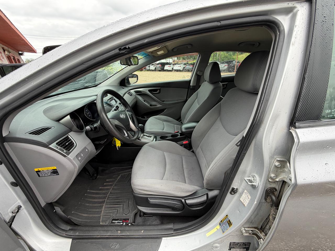 Hyundai Elantra Limited 2013