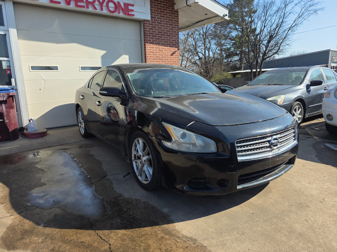 Nissan Maxima SV 2012