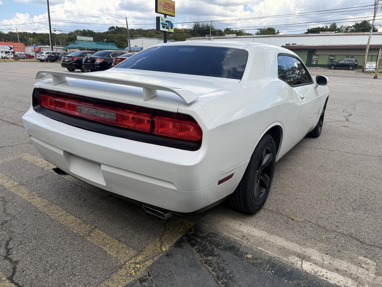 Dodge Challenger SXT 2012