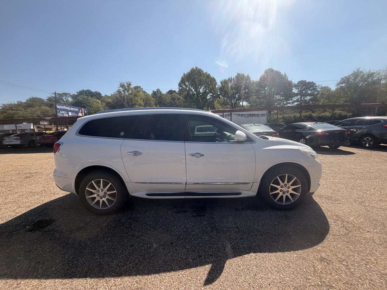 Buick Enclave Convenience FWD 2017