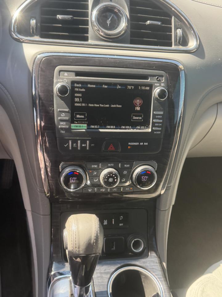 Buick Enclave Convenience FWD 2017