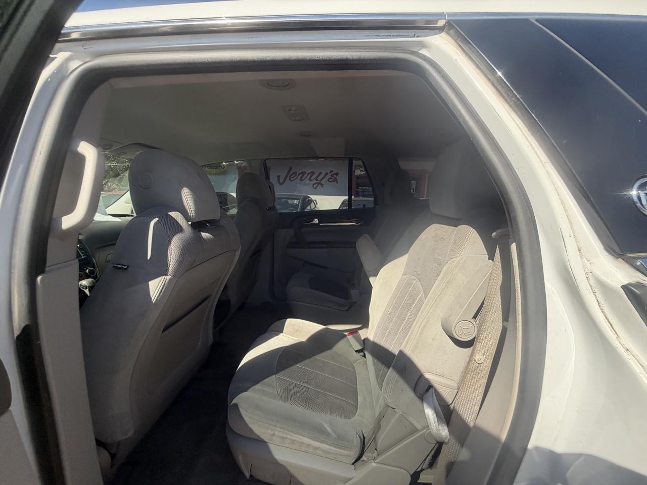 Buick Enclave Convenience FWD 2017
