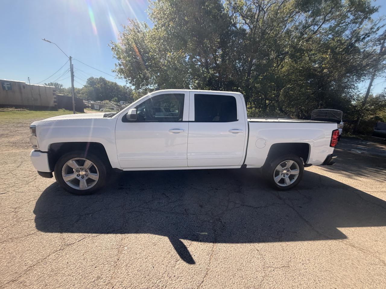 Chevrolet Silverado 1500 LT Crew Cab 2WD 2018