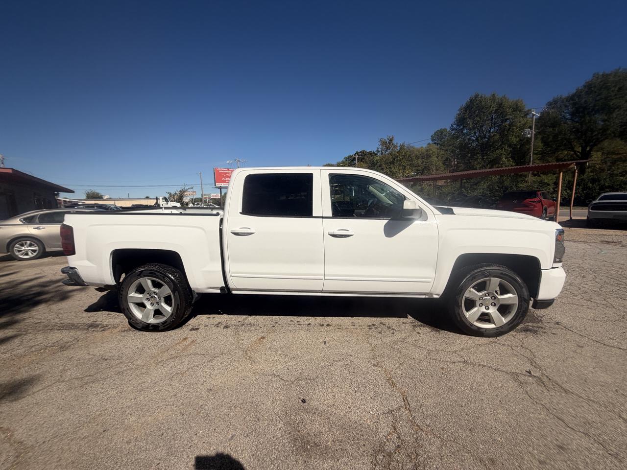 Chevrolet Silverado 1500 LT Crew Cab 2WD 2018