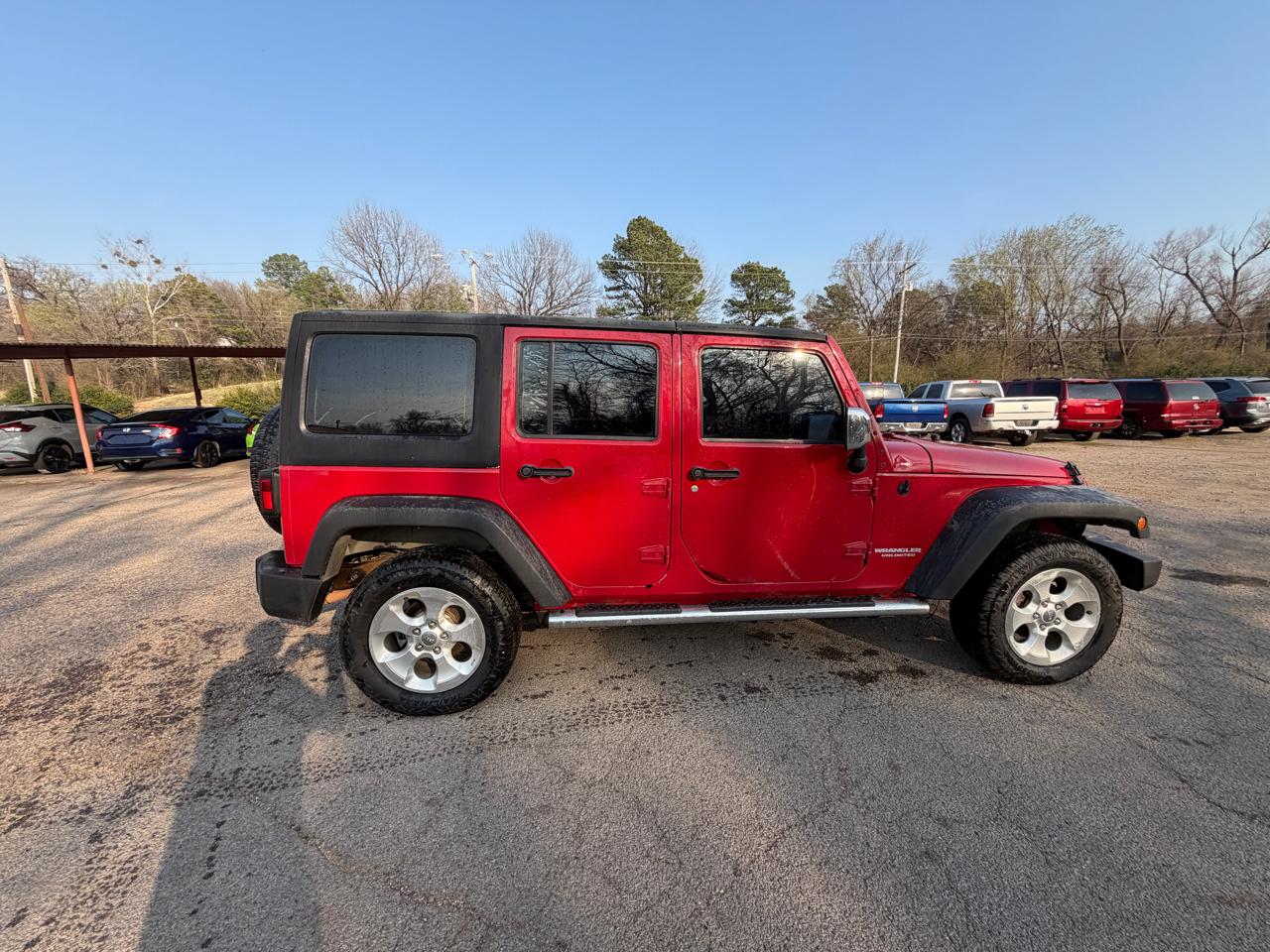 Jeep Wrangler Unlimited Sport 4WD 2011