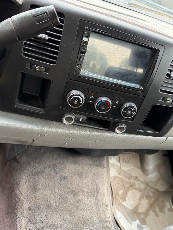 Chevrolet Silverado 1500 LS Extended Cab 2WD 2012