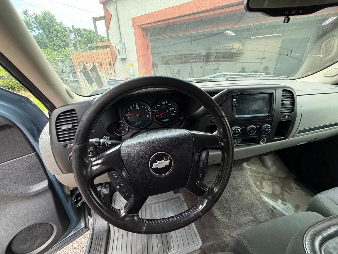 Chevrolet Silverado 1500 LS Extended Cab 2WD 2012