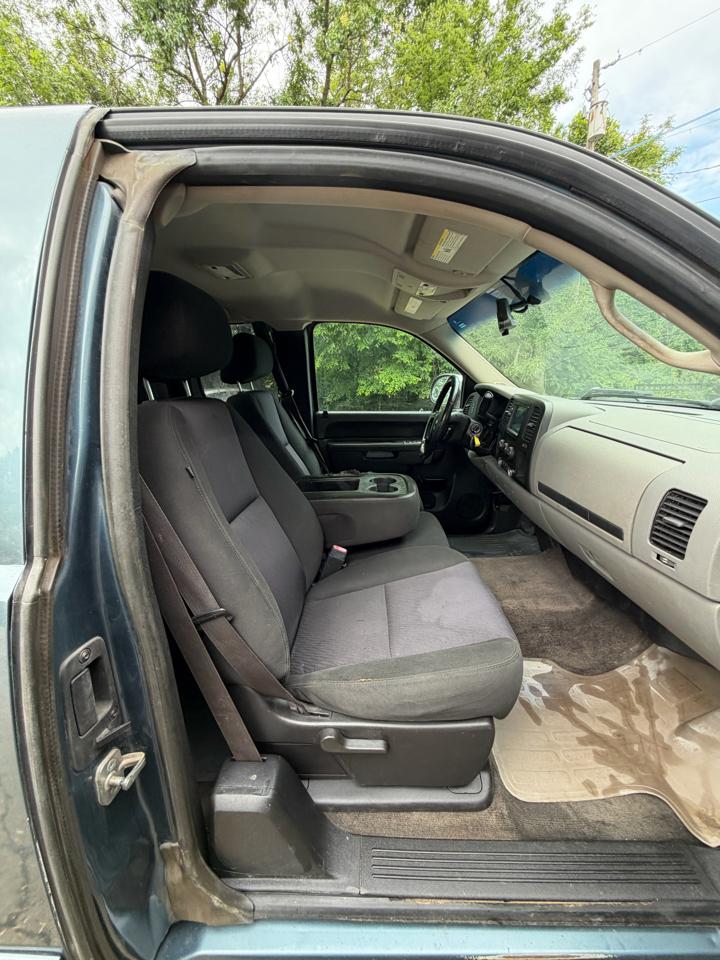 Chevrolet Silverado 1500 LS Extended Cab 2WD 2012