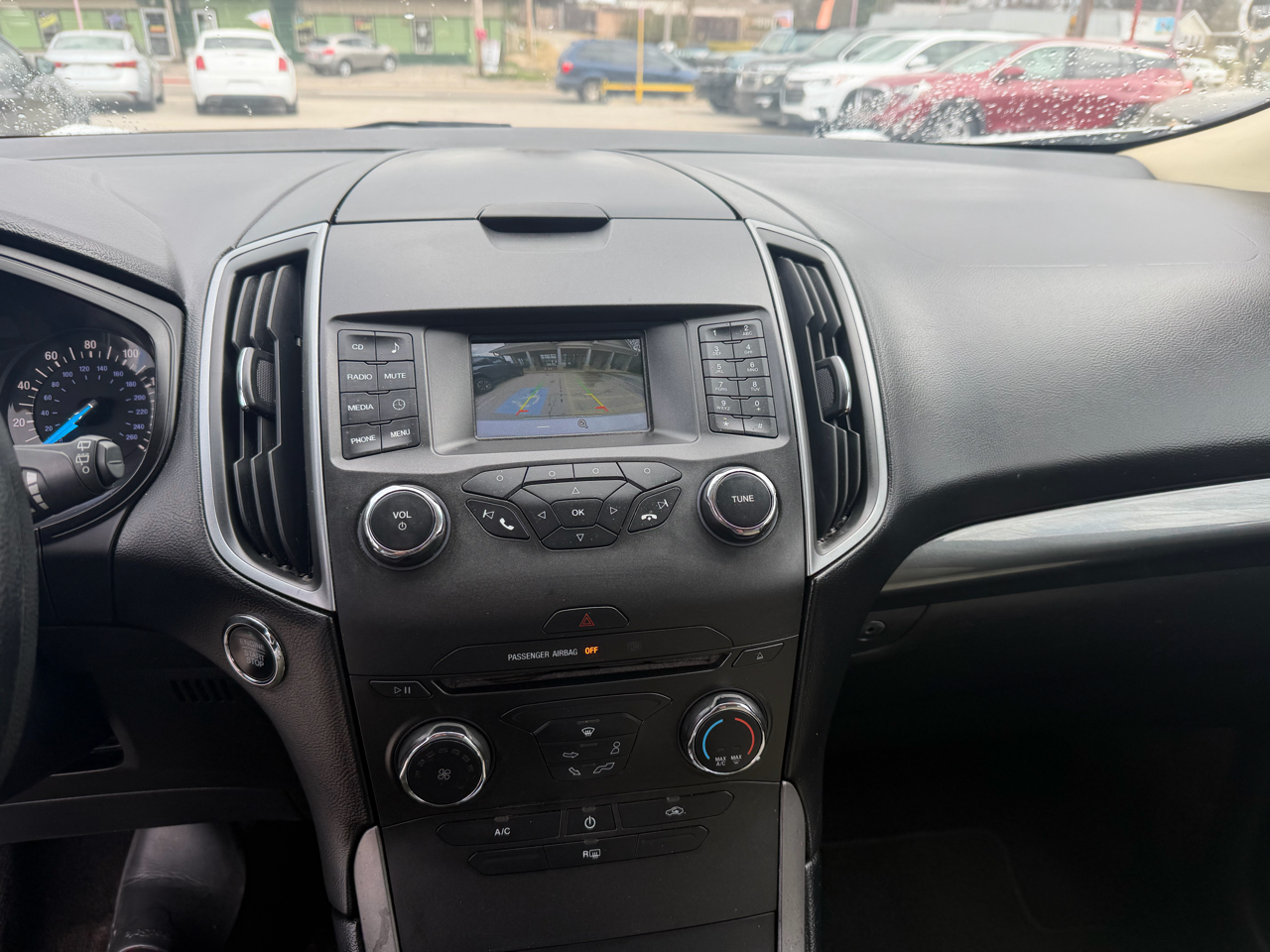 Ford Edge SE FWD 2017