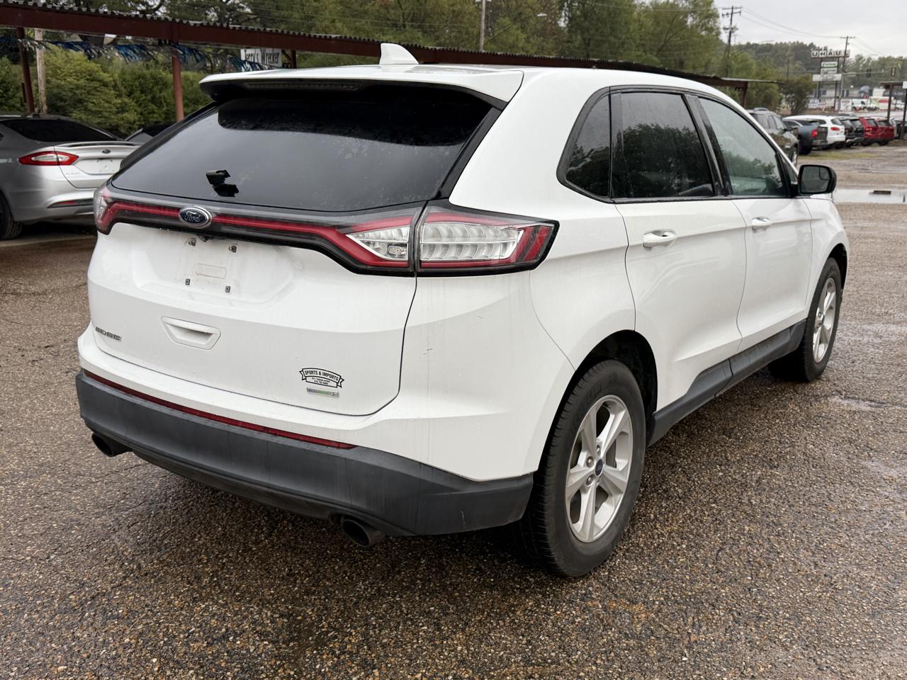 Ford Edge SE FWD 2017