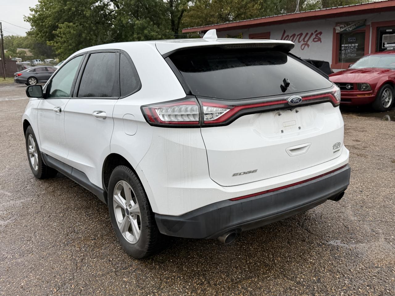 Ford Edge SE FWD 2017