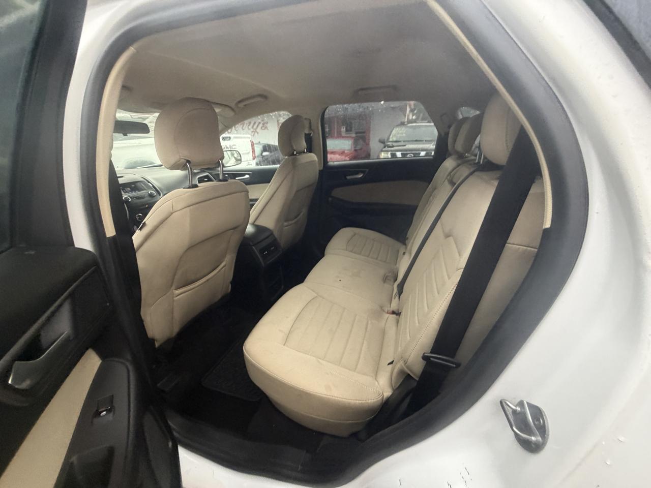 Ford Edge SE FWD 2017