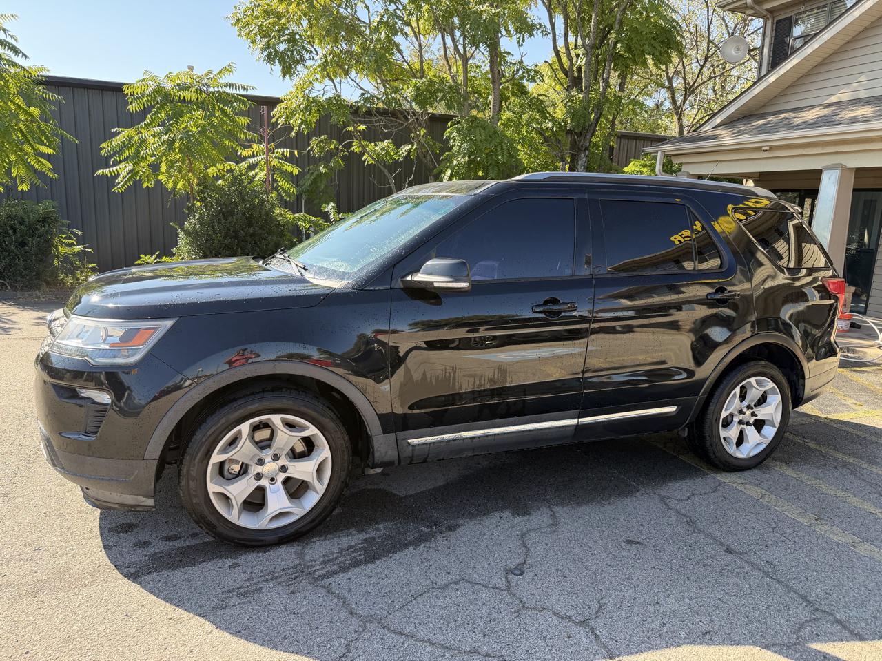 Ford Explorer XLT FWD 2018