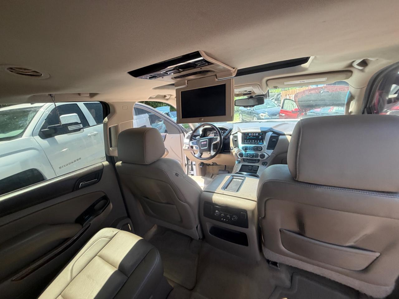 GMC Yukon XL SLT 4WD 2016