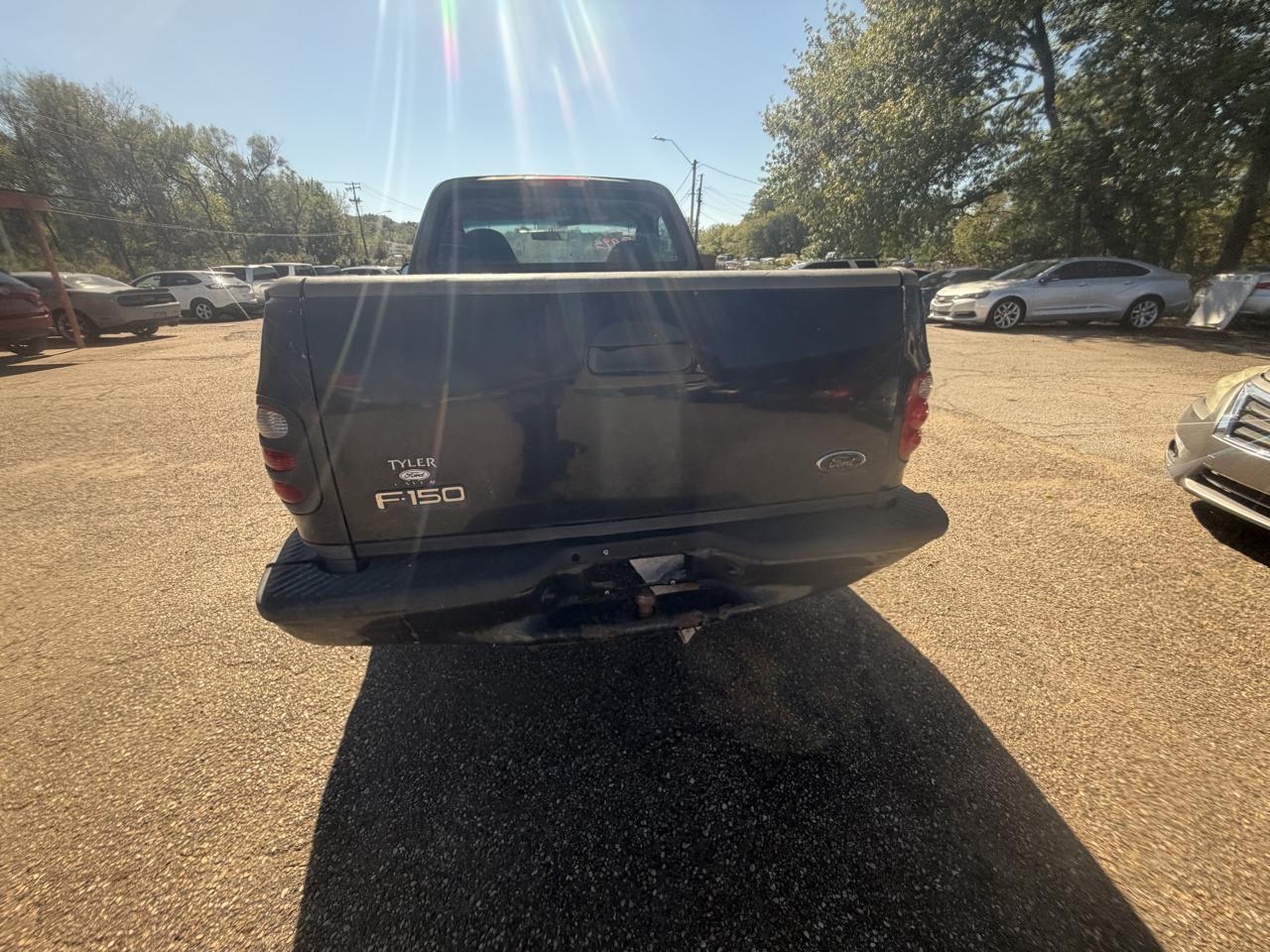 Ford F-150 XL Flareside 2WD 2003