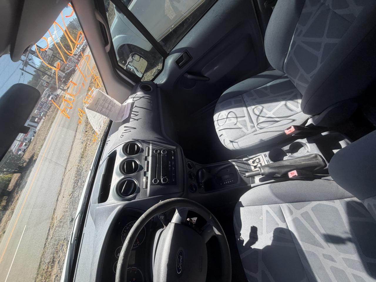 Ford Transit Connect 114.6" XLT w/side & rear door privacy glass 2012