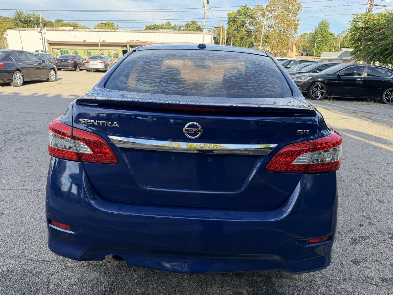 Nissan Sentra 4dr Sdn I4 CVT SR 2015