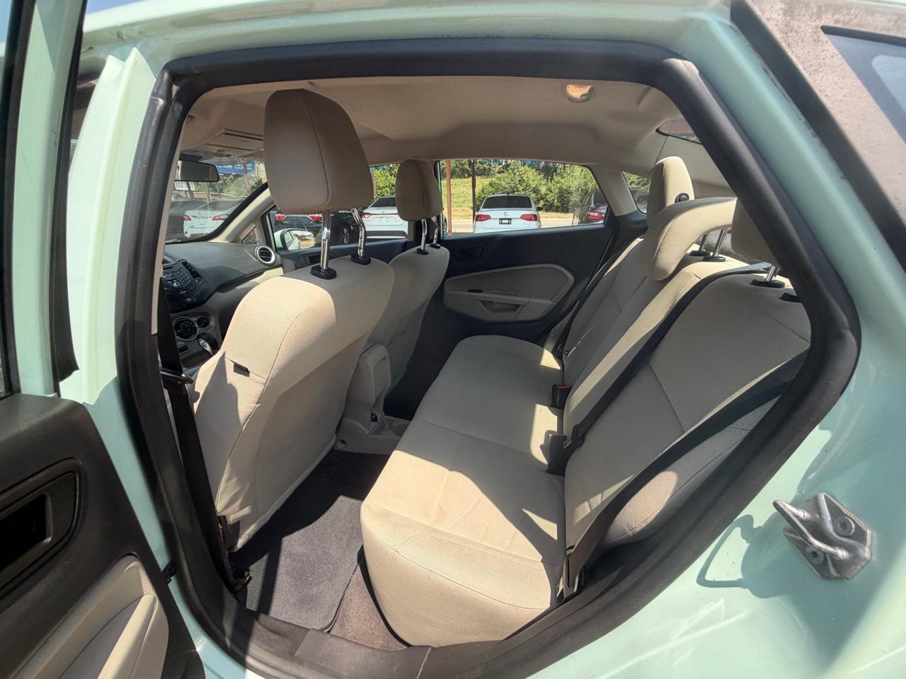 Ford Fiesta SE Sedan 2018