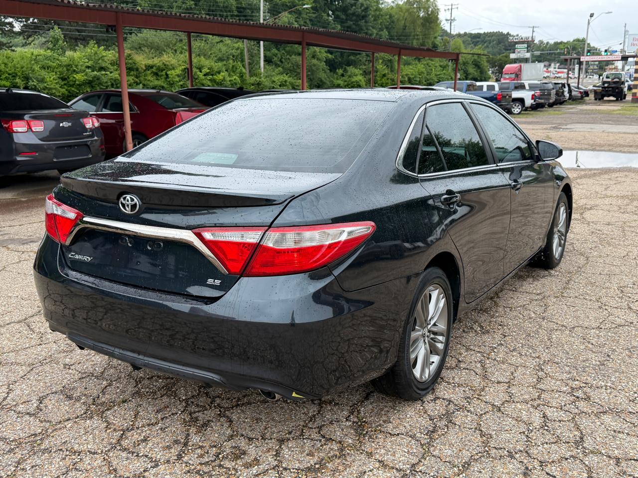 Toyota Camry XLE Auto (Natl) 2017