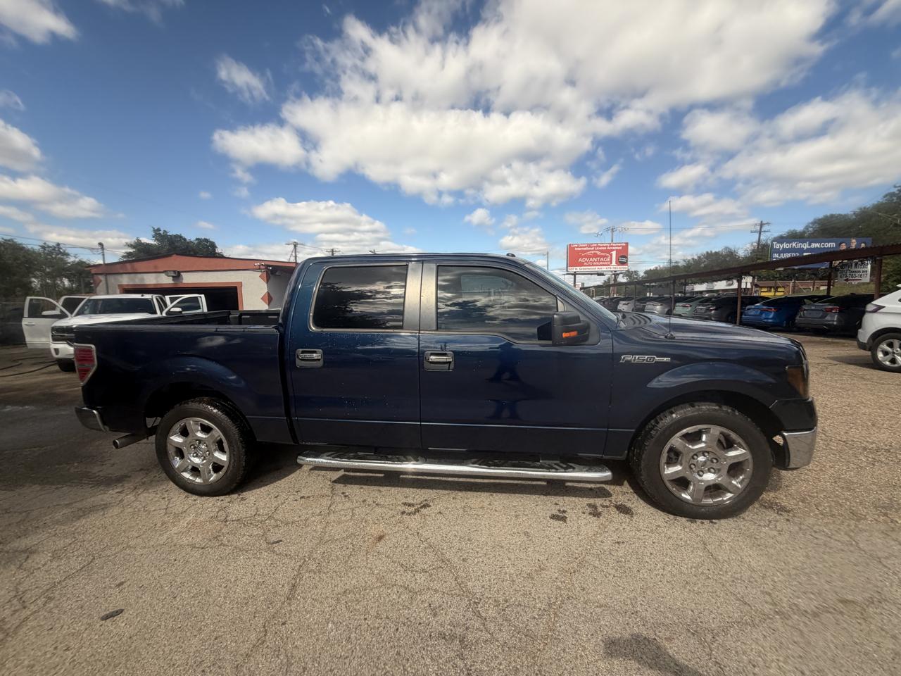 Ford F-150 2WD SuperCrew 145" Platinum 2014