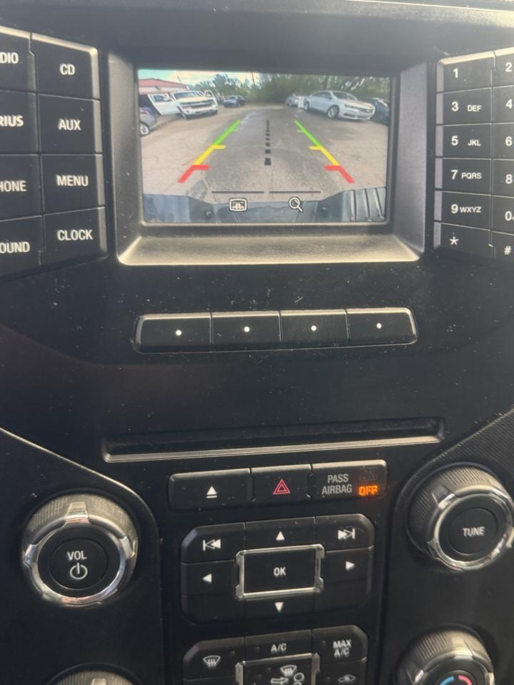 Ford F-150 2WD SuperCrew 145" Platinum 2014