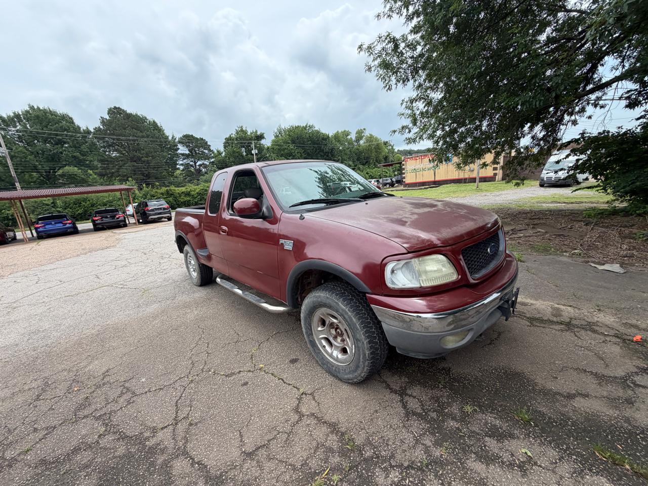 Ford F-150 Supercab Flareside 139" Lariat 4WD 2002