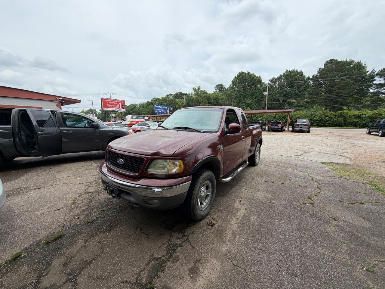 Ford F-150 Supercab Flareside 139" Lariat 4WD 2002