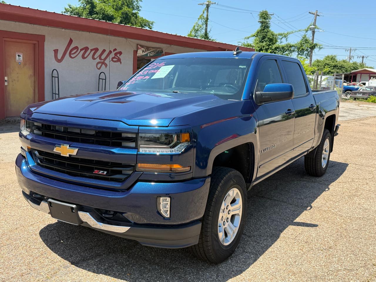 2016 Chevrolet Silverado 1500 4WD Crew Cab 143.5" LT w/2LT