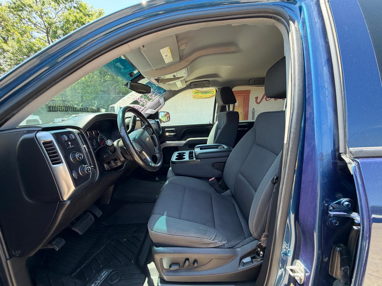 Chevrolet Silverado 1500 4WD Crew Cab 143.5" LT w/2LT 2016