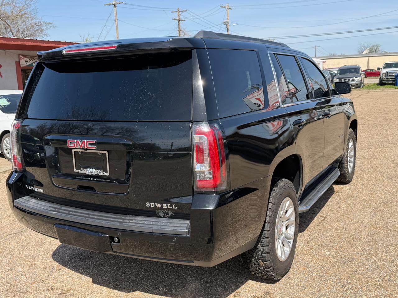 GMC Yukon 2WD 4dr SLT 2016