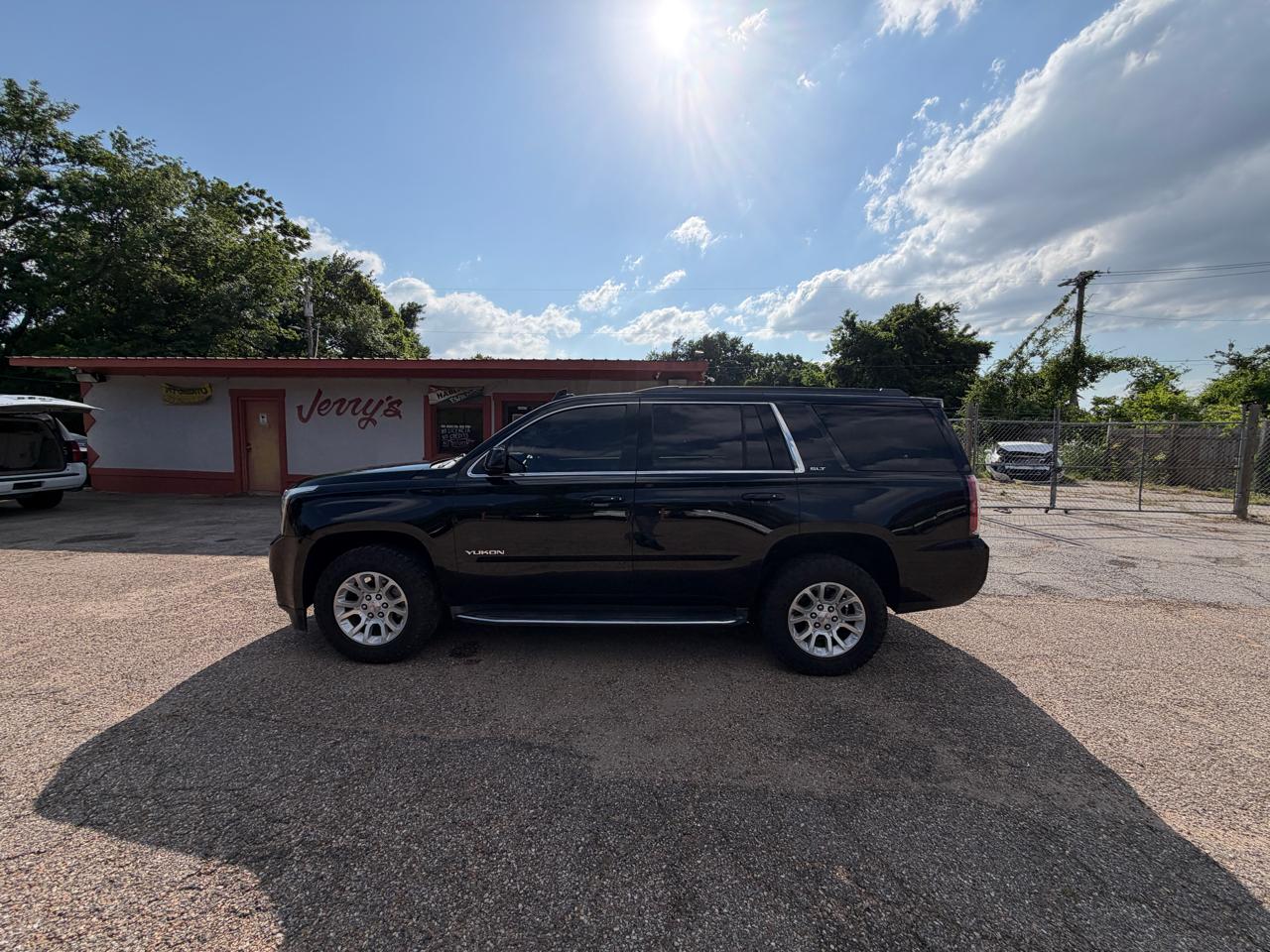 GMC Yukon 2WD 4dr SLT 2016