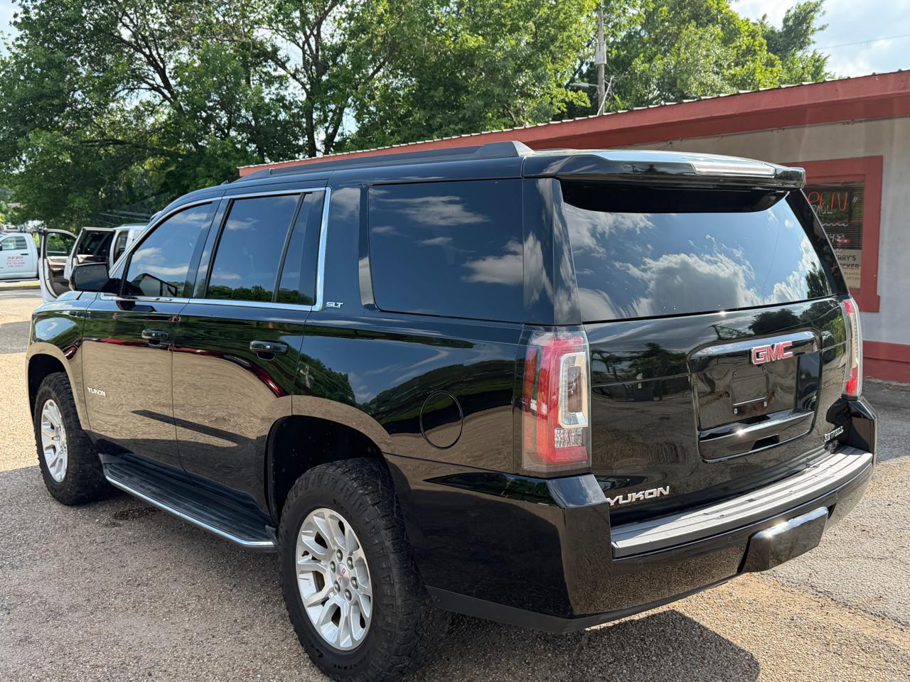 GMC Yukon 2WD 4dr SLT 2016