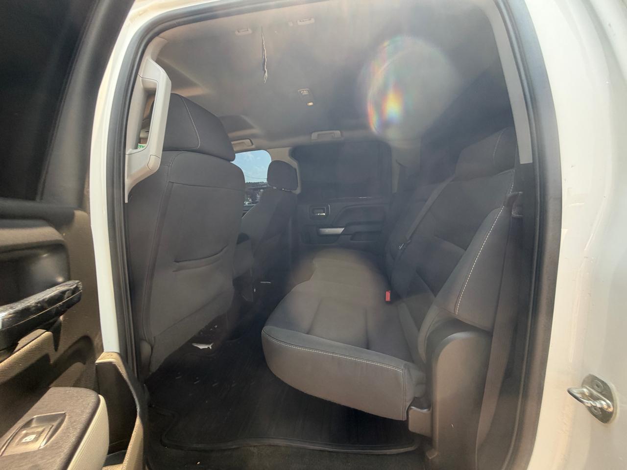 Chevrolet Silverado 1500 4WD Crew Cab 143.5" LT w/2LT 2017