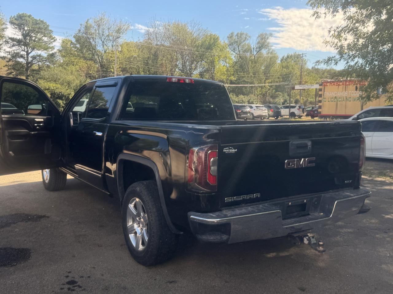 GMC Sierra 1500 4WD Crew Cab 143.5" SLT 2017