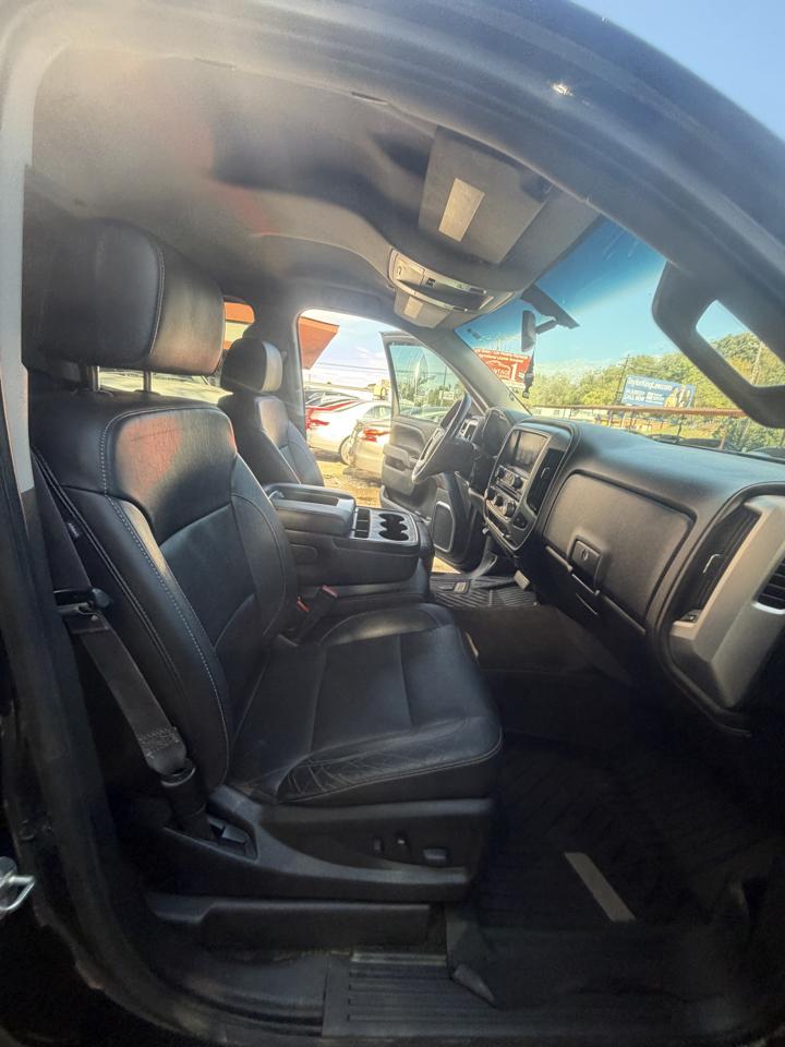 GMC Sierra 1500 4WD Crew Cab 143.5" SLT 2017