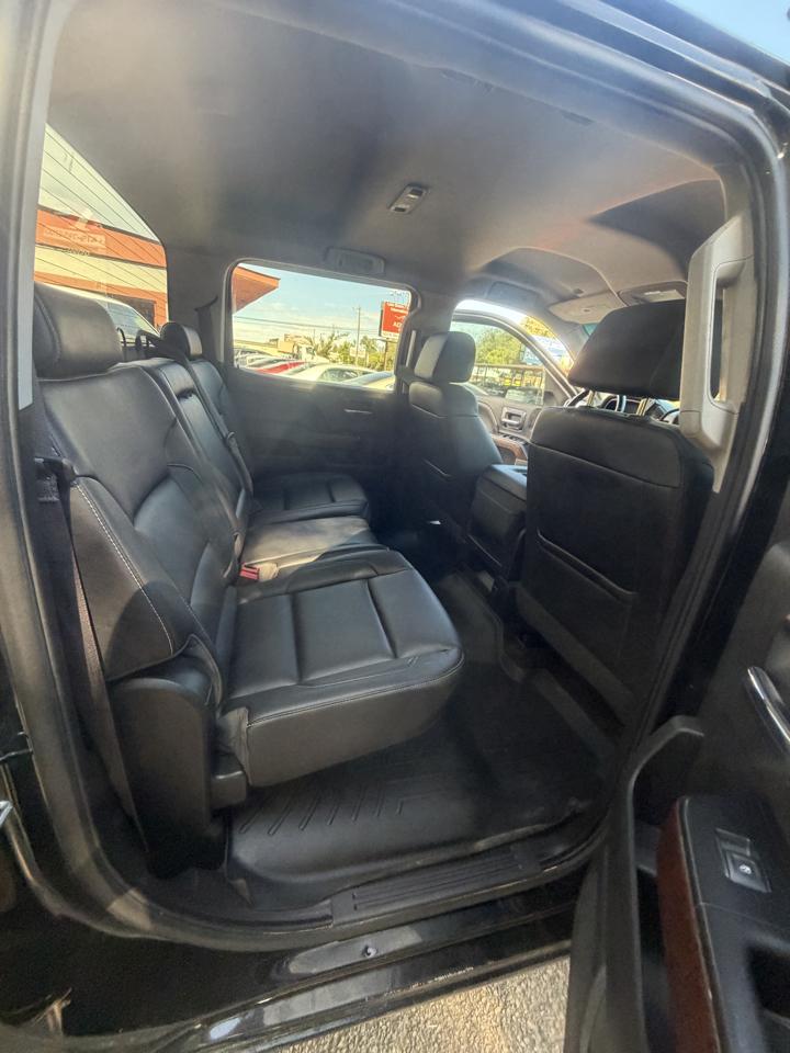 GMC Sierra 1500 4WD Crew Cab 143.5" SLT 2017