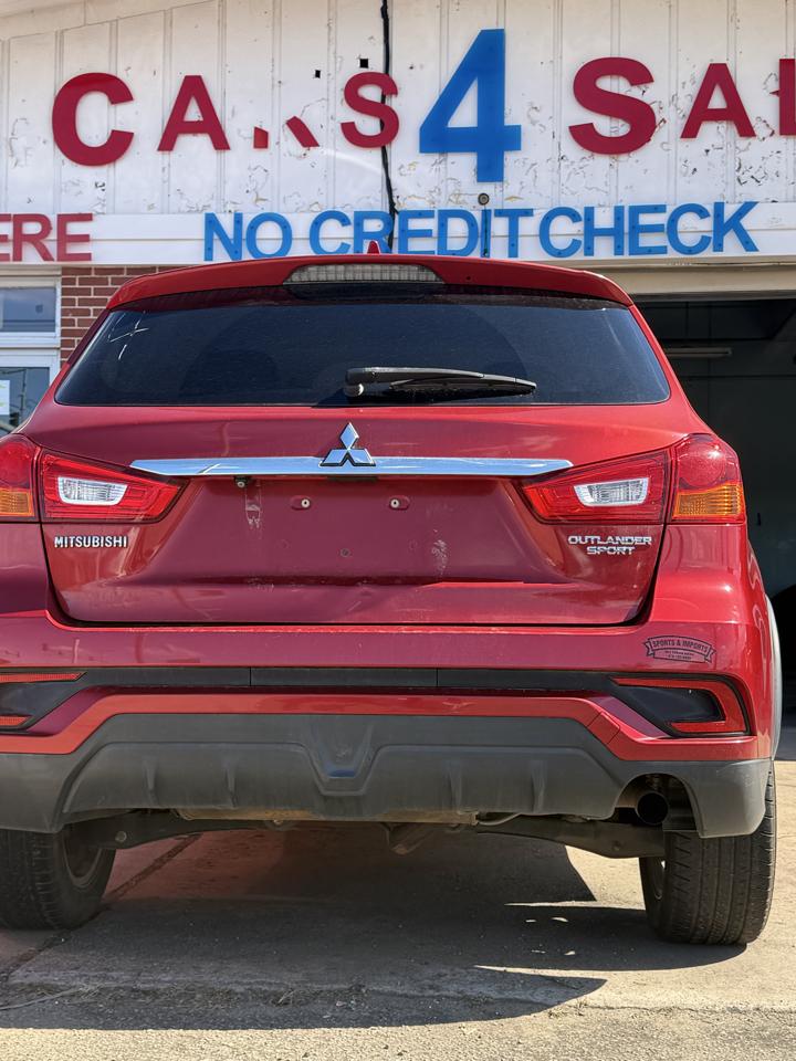 Mitsubishi Outlander Sport ES 2.0 CVT 2019