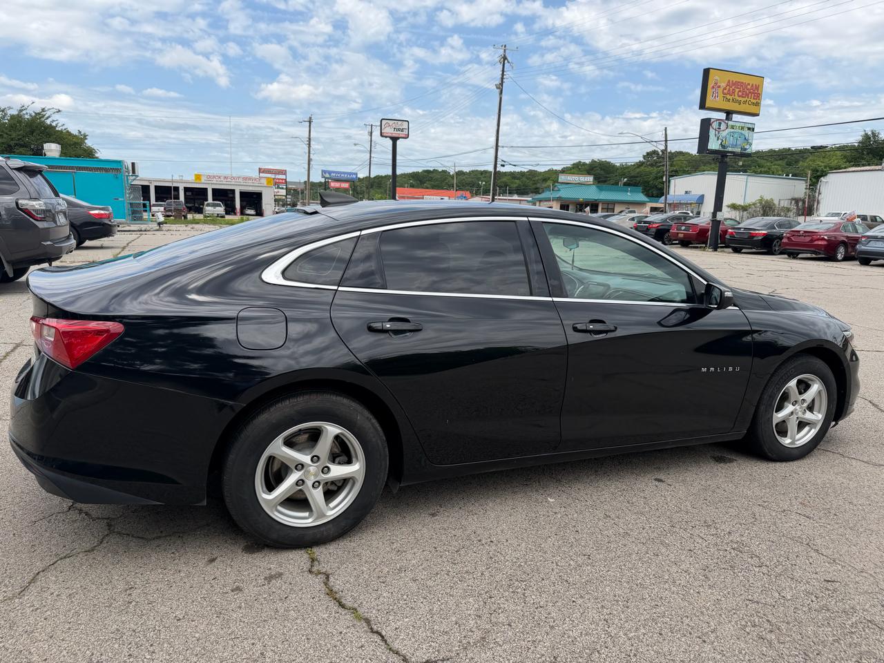 Chevrolet Malibu 4dr Sdn LS w/1LS 2017