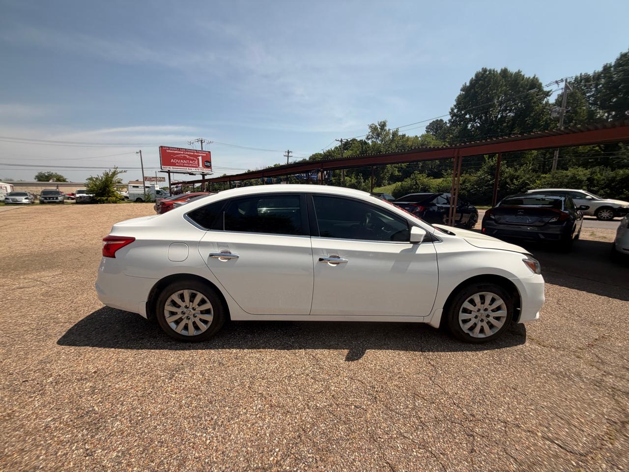 Nissan Sentra S CVT 2018