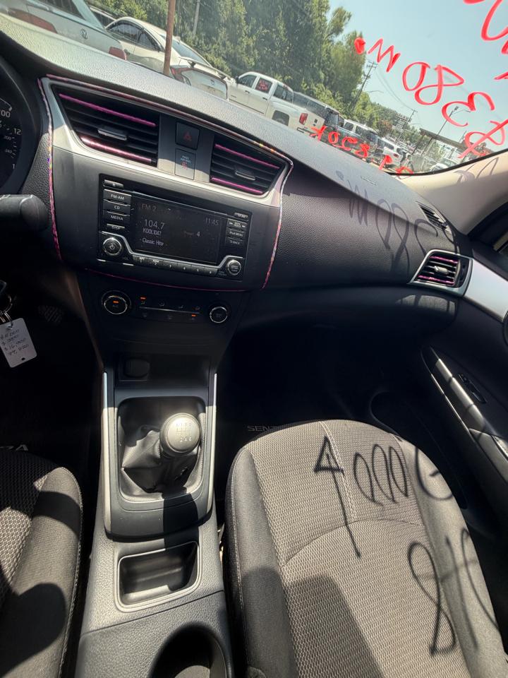 Nissan Sentra S CVT 2018